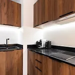 Stylish Apartment - 1Br-4P - Vendome Square